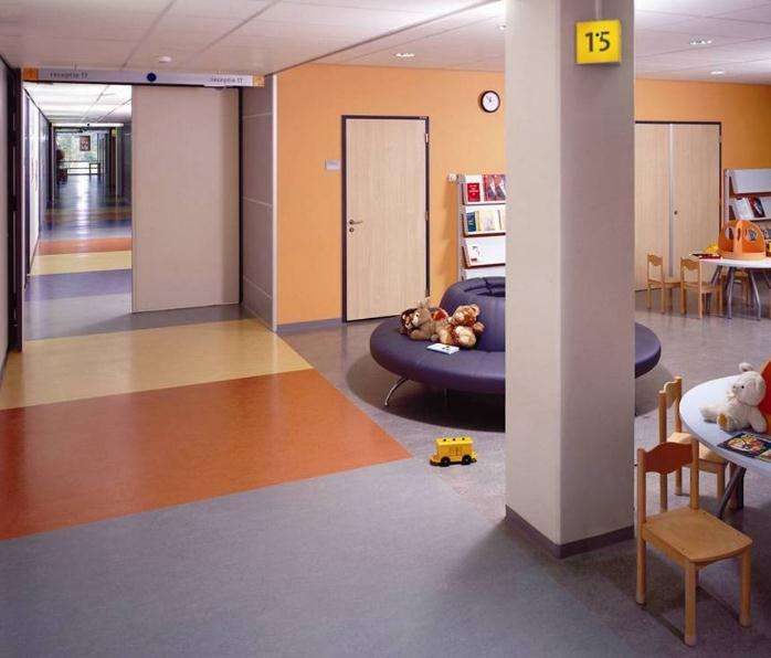 幼兒園PVC防摔地坪